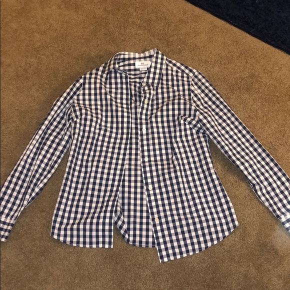 Striped Vineyard Vines flannel - Picture 1 of 1